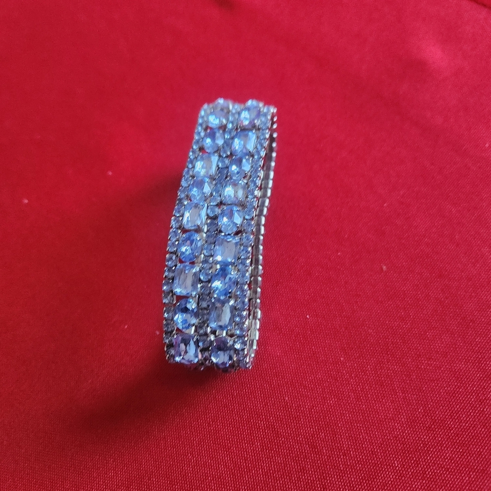 Dazzling Blue Rhinestone Stretch Bracelet